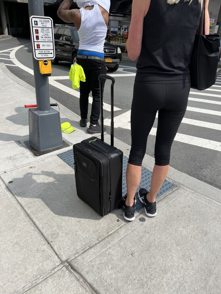 Transfering between NYC Airports LGA, JFK, & EWR The Wandering AfroTravel Blogger